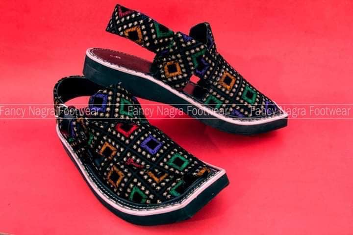 Art # FNF 205 Chokri Multi Resham Kaptaan