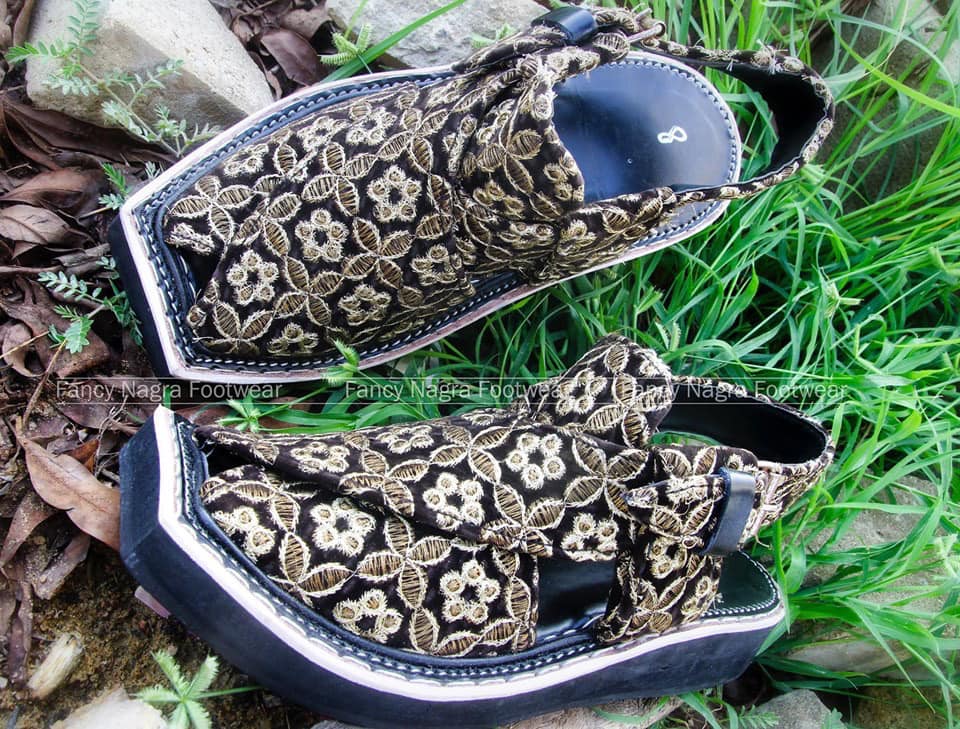 Art # FNF 104 Kaptaan Black &#038; Gold