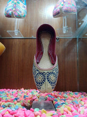 Art # 32 FNF Hand Made Tilla work khussa