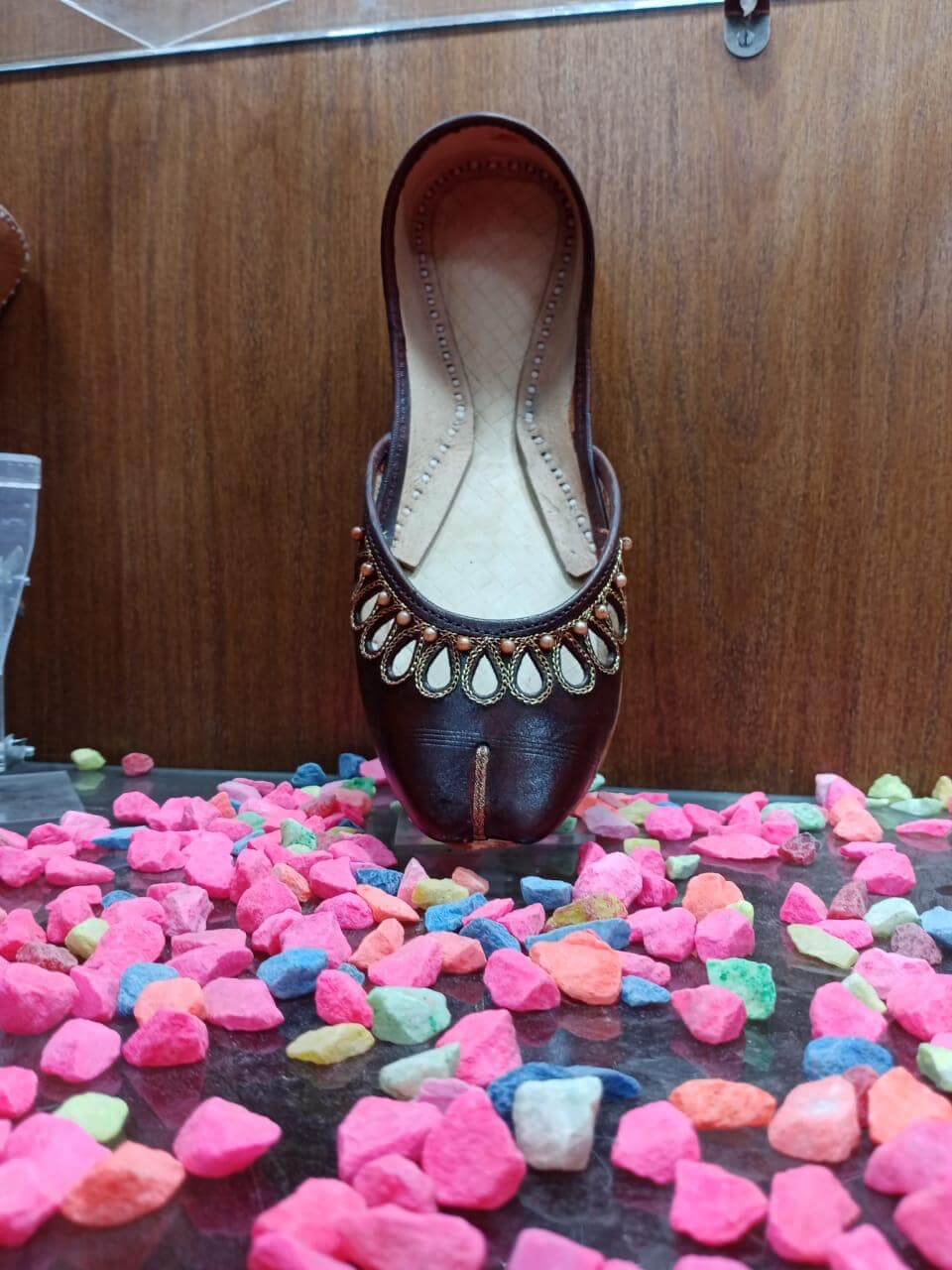 Art # 33 FNF Hand Made Leather work khussa