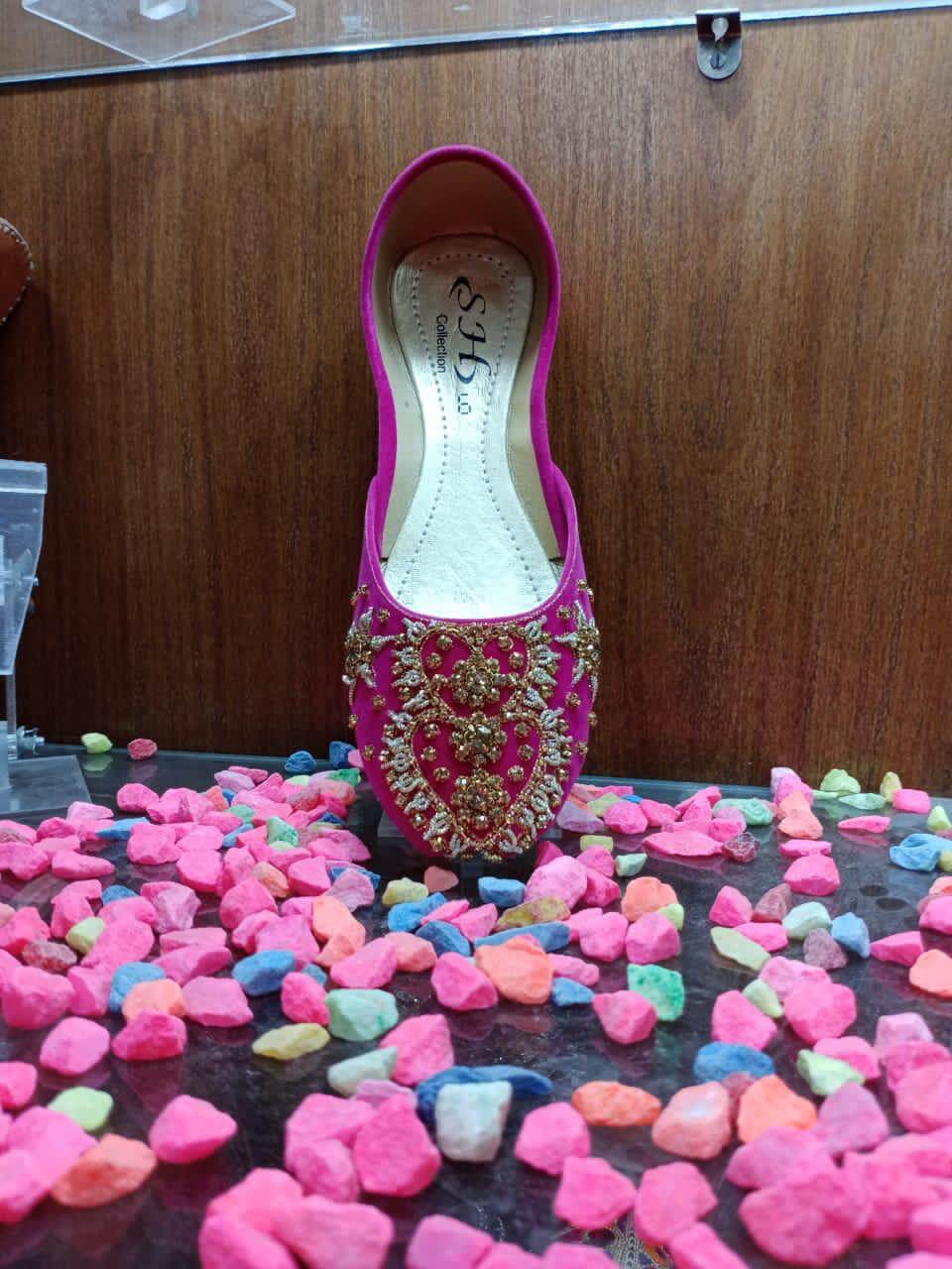 Art # 36 FNF Hand Made Leather work khussa