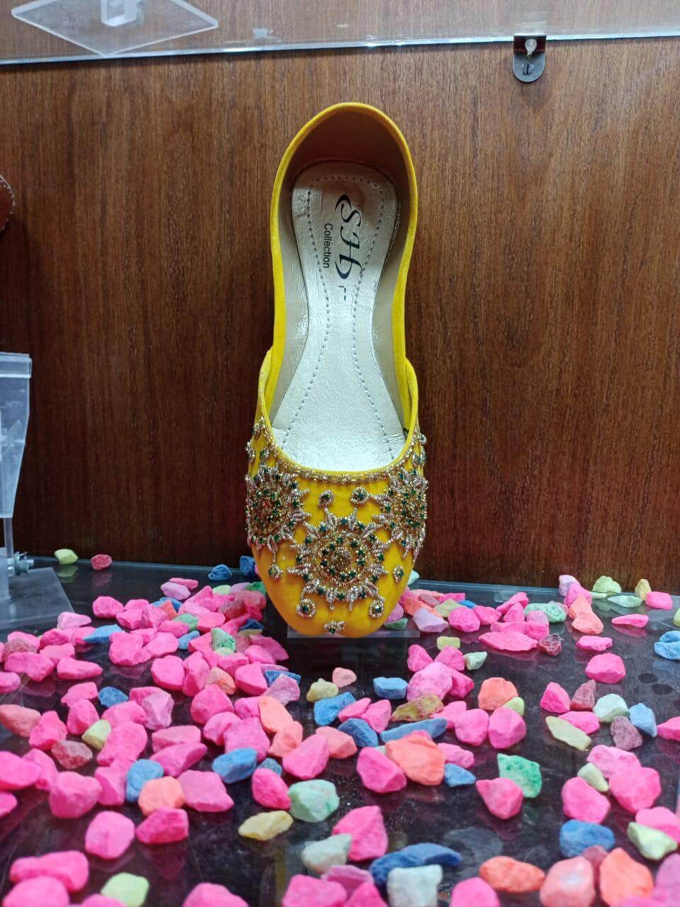 Art # 39 FNF Hand Made Leather work khussa