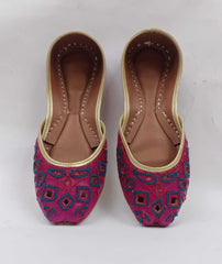 Art # 176 Ladies Hand Made Khussa – Fancy Nagra – Contrast Cut work