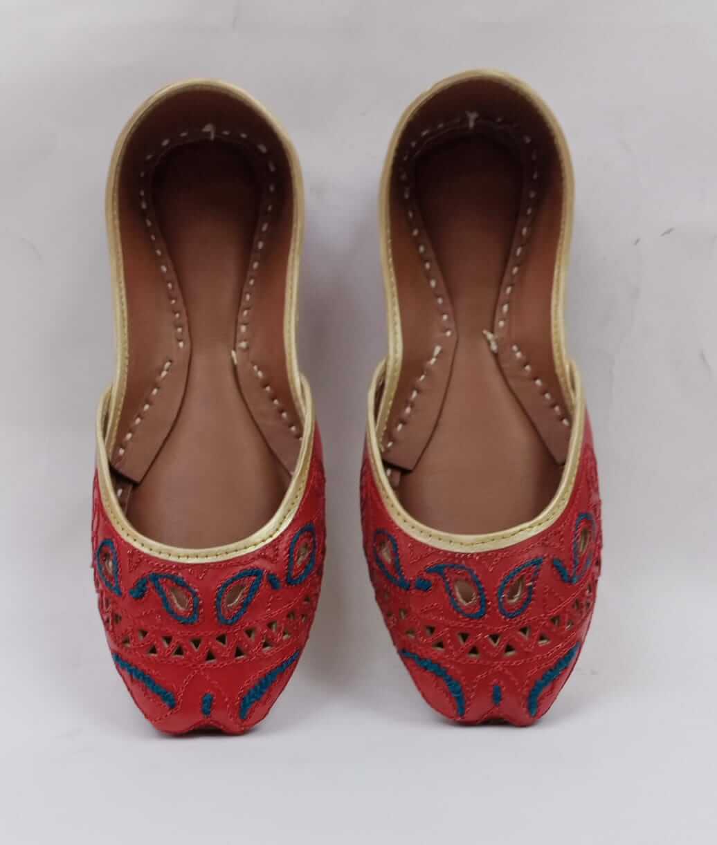Art # 179 Ladies Hand Made Khussa – Fancy Nagra – Contrast Cut work
