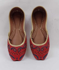 Art # 179 Ladies Hand Made Khussa – Fancy Nagra – Contrast Cut work