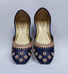 Art # 192 Ladies Hand Made Khussa – Fancy Nagra