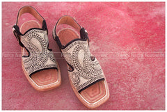 Art # FNF 616 Kohati Tilla Work Golden