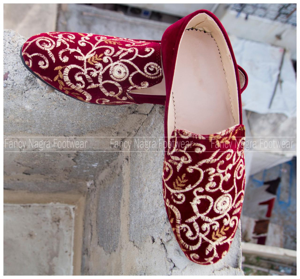 Art # FNF 339 Cut Shoes Jamawaar Red & White