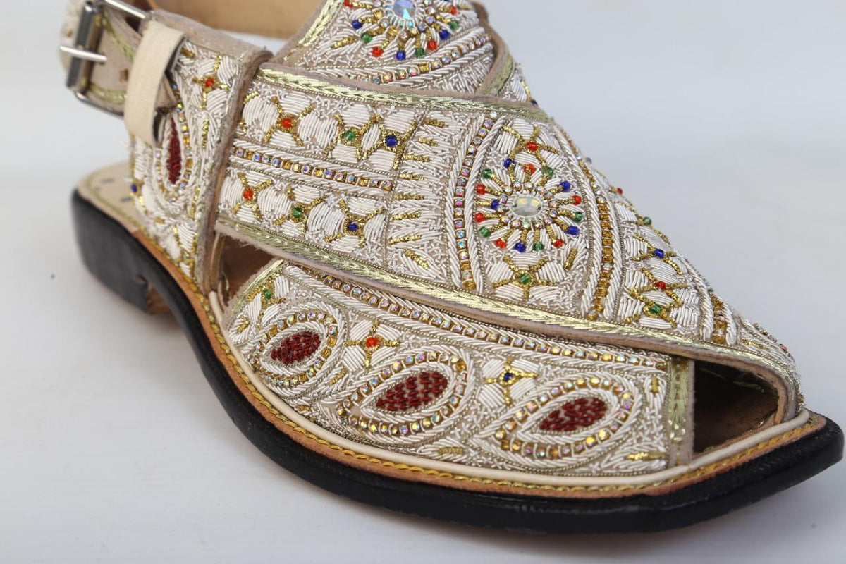 Art # FNF 619 Kora Dapka Tilla Work Peshawri Golden