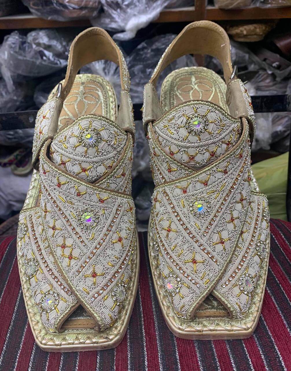 Art # FNF 658  Dapka Tilla Work Peshawri Hand Made